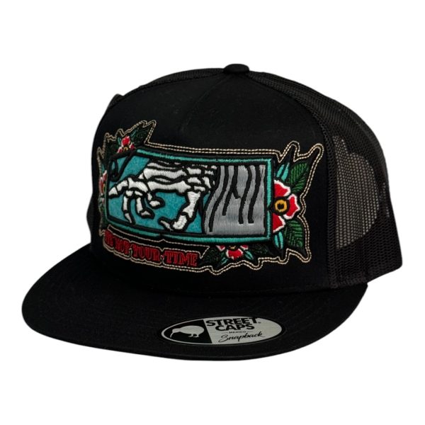 Gorra Tatuaje Tradicional It's Not Your Time No Es Tu Momento - Image 2
